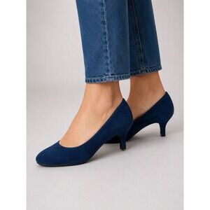 Bella Marie Blue Faux Suede Pumps 6 Midnight Heels Classic Secretary